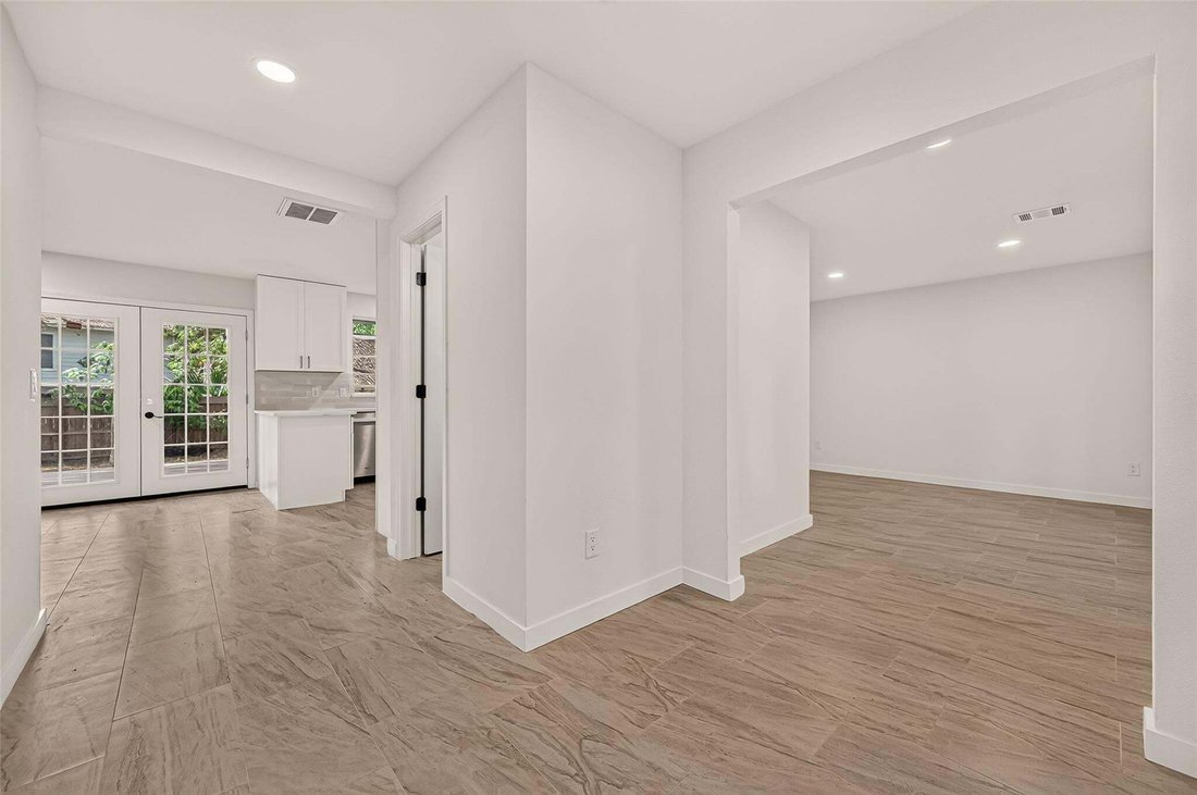 House in The Woodlands, Texas, United States 5 - 18965580