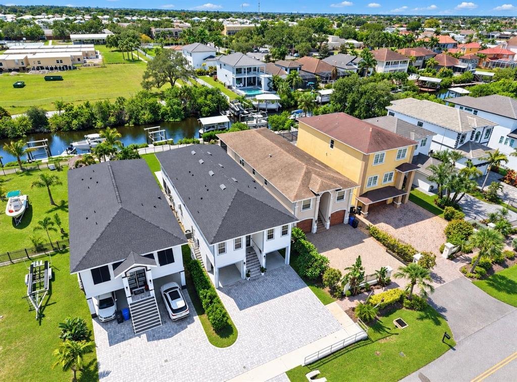 Apollo Beach, Florida, United States 5 - 18967501