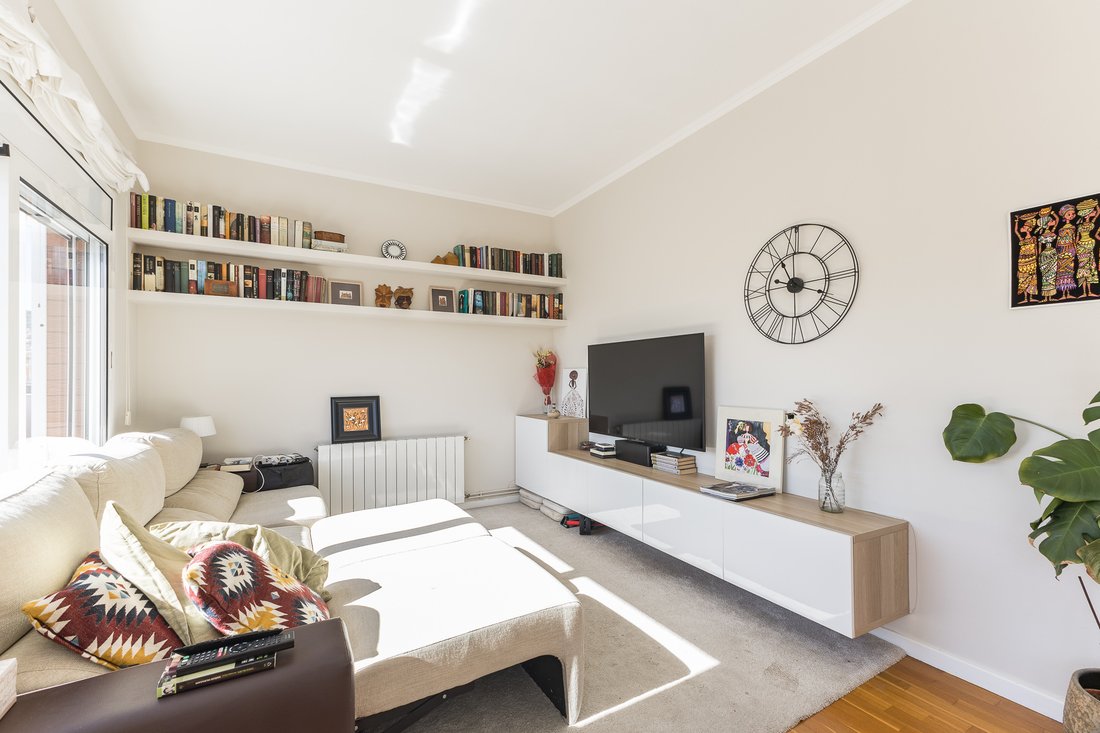 Penthouse in Horta-Guinardó, Barcelona, Spain 5 - 18970735