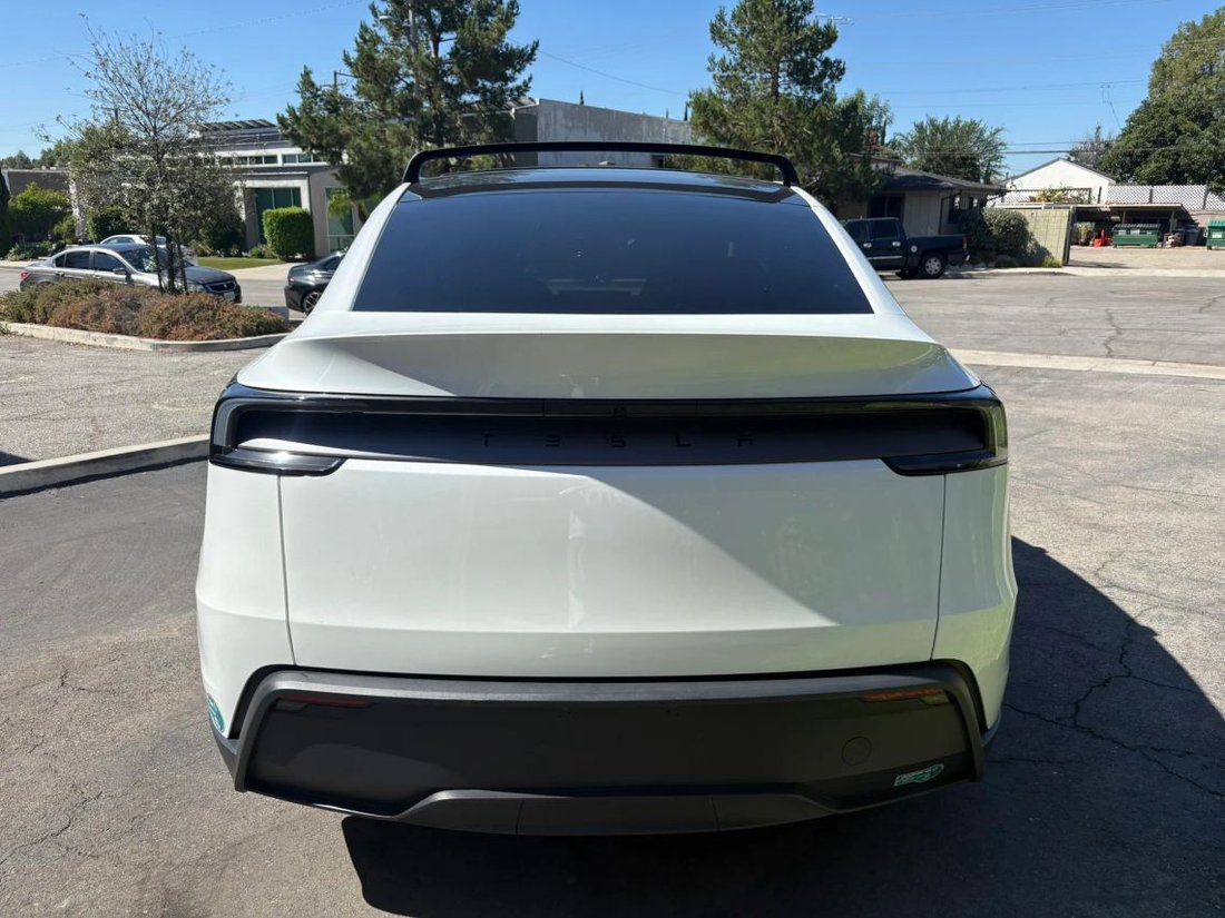 Suv in Arcadia, CA, United States 5 - 18972100