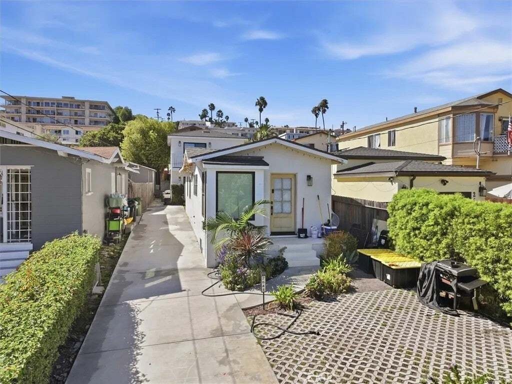 Los Angeles, California, United States 1 - 18965047