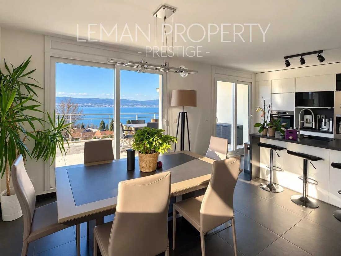 Apartment in Evian-les-Bains, Auvergne-Rhône-Alpes, France 2 - 15831292