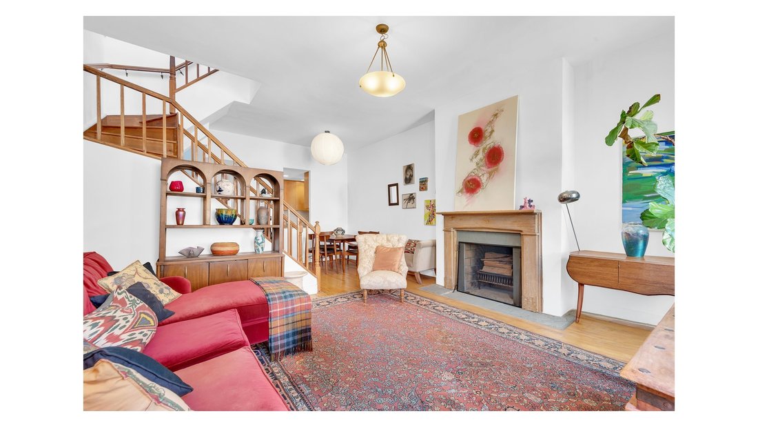 Co Op in New York, New York, United States 3 - 18943701