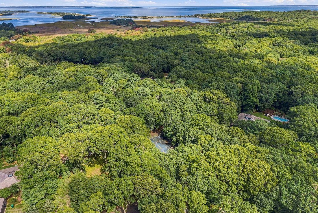 Land in East Hampton, New York, United States 4 - 18981378