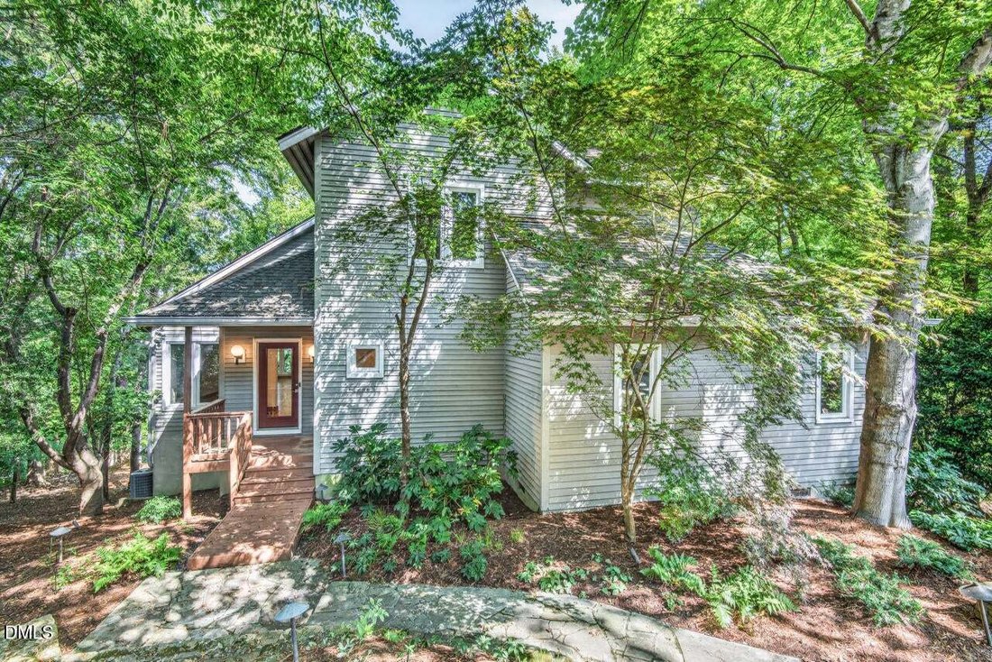 House in Chapel Hill, North Carolina, United States 1 - 18965387