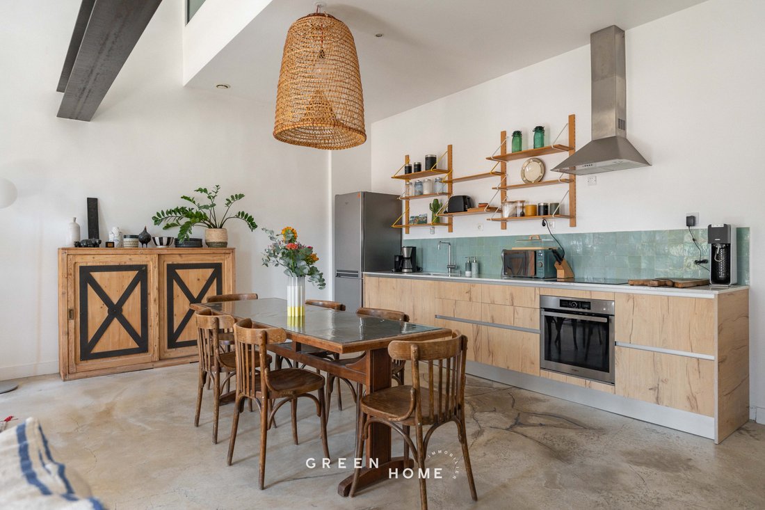 Apartment in Castellane, 6e Arrondissement, Marseille 4 - 18980787