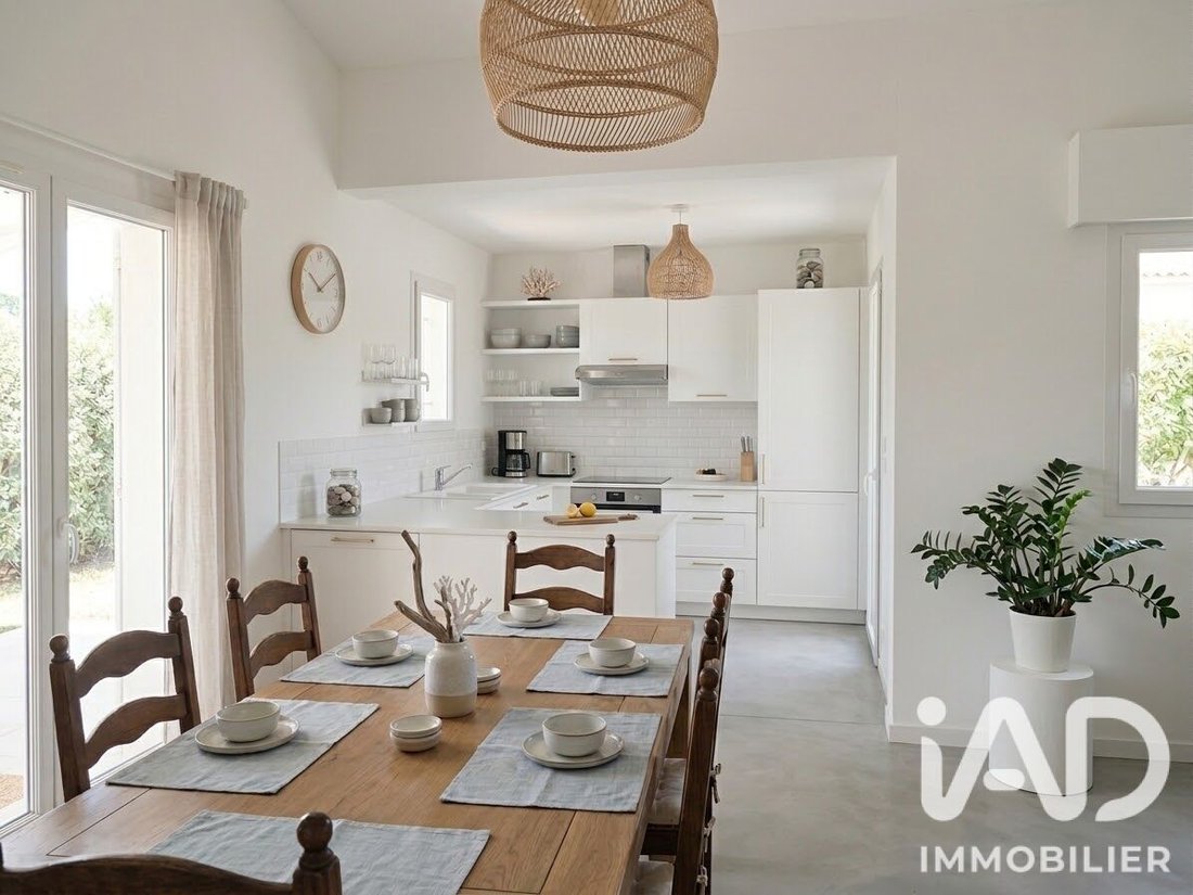 House in Grimaud, Provence-Alpes-Côte d'Azur, France 5 - 18975526