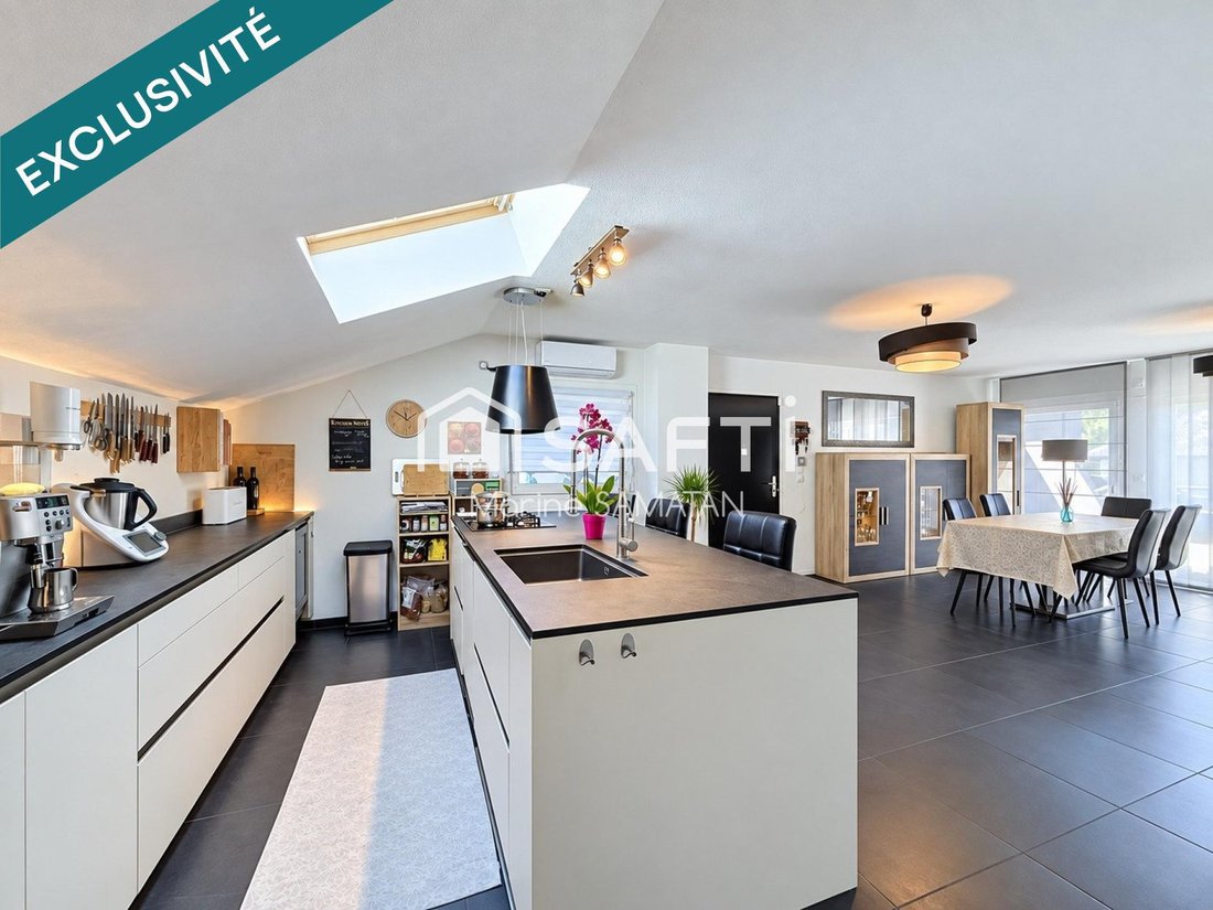 Apartment in Archamps, Auvergne-Rhône-Alpes, France 4 - 18975346