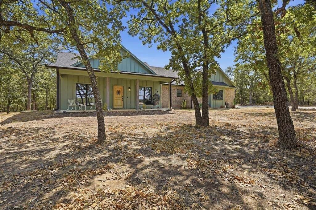 House in Sunset, Texas, United States 5 - 18980501