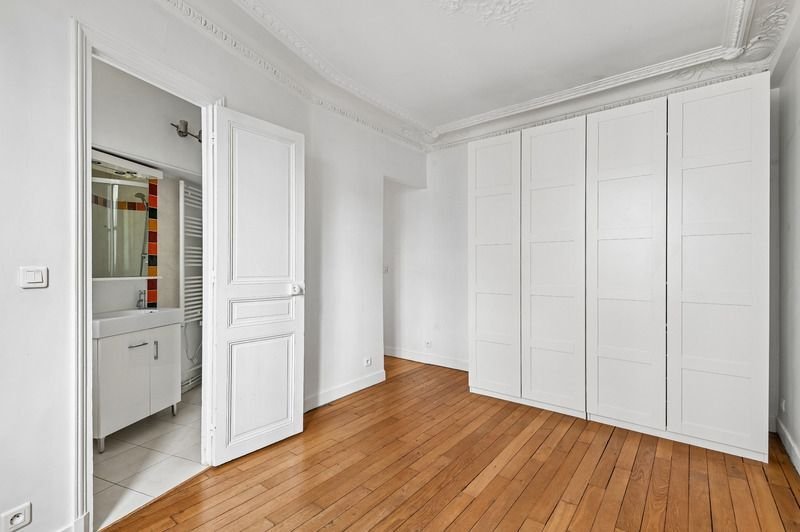 Apartment in Pereire-Malesherbes, Paris 17e Arrondissement, Paris 5 - 18966224