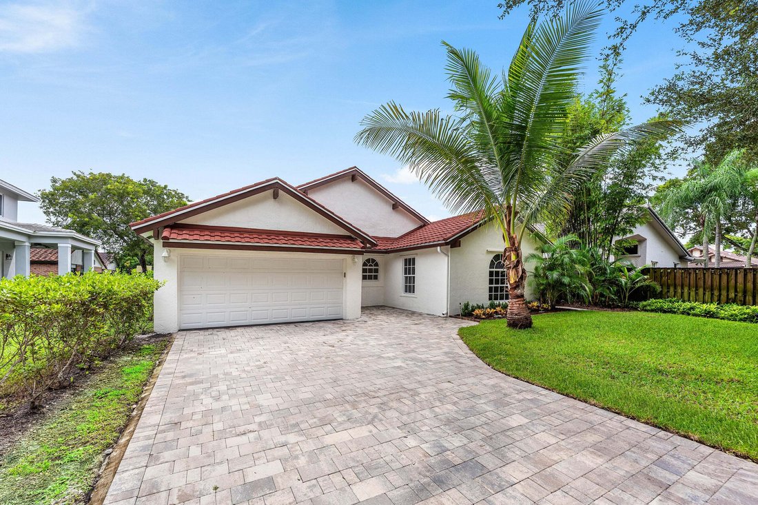 House in Pembroke Pines, Florida, United States 2 - 18966688