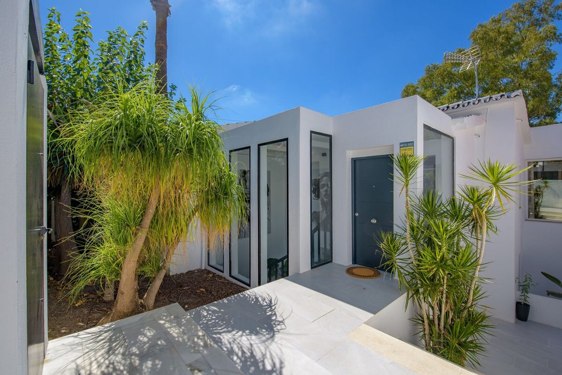 Villa in Puerto Banus, Marbella, Spain 2 - 18974375