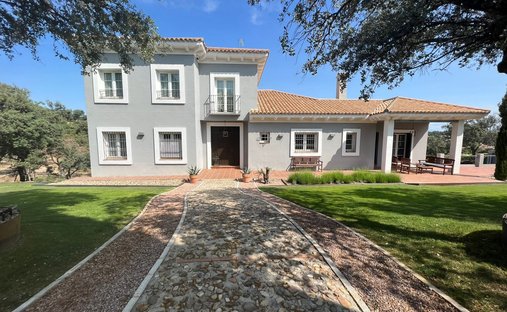 Chalet in Fuencarral-El Pardo, Madrid, Spain 1