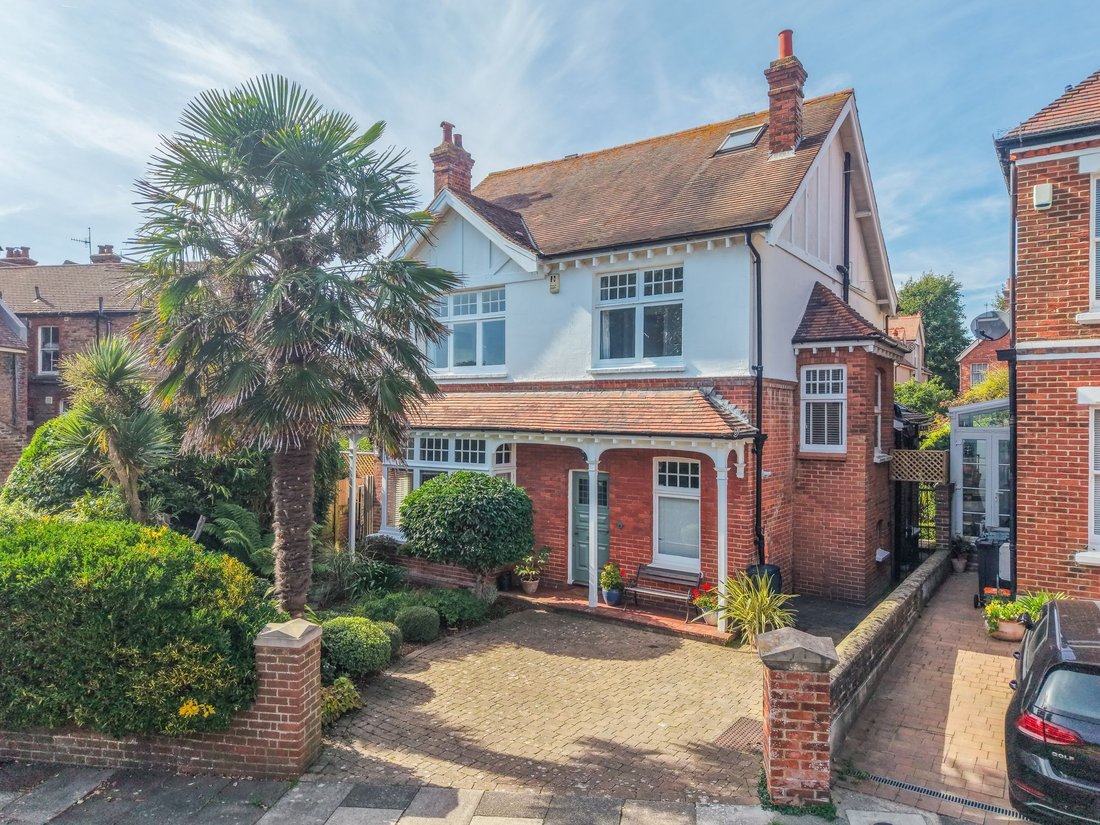 House in Palmeria, Hove, England 1 - 18979169