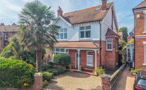 House in Palmeria, Hove, England 1