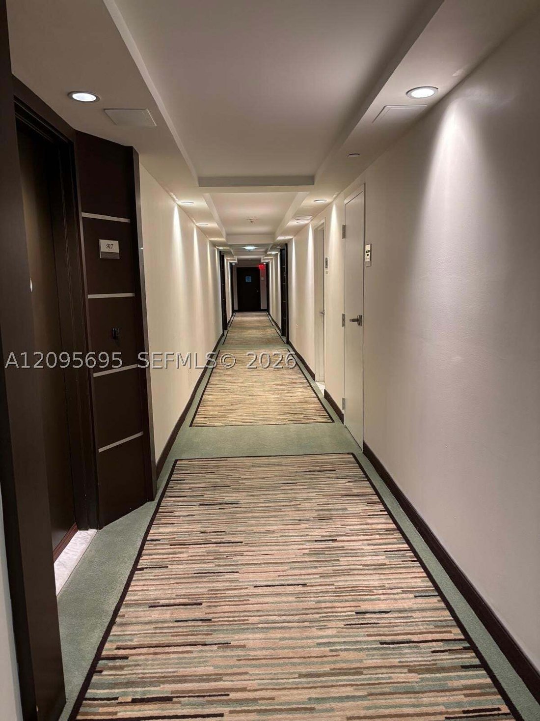 Condo in Miami Beach, Florida, United States 3 - 18979000