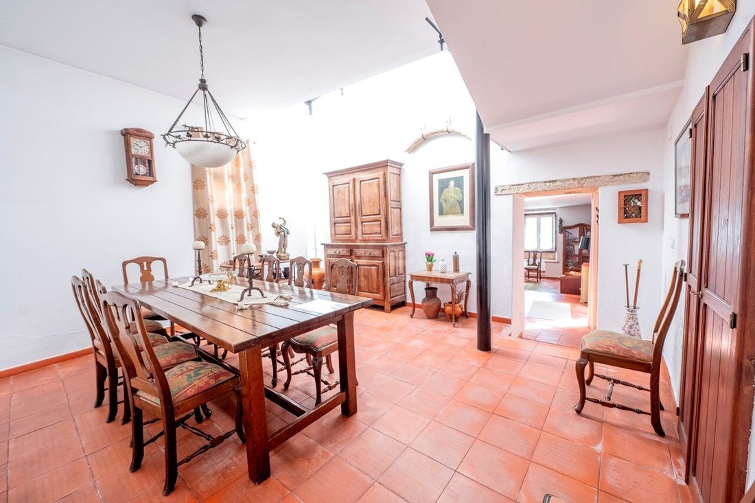 House in Santo António dos Cavaleiros, Lisbon, Portugal 3 - 18954936
