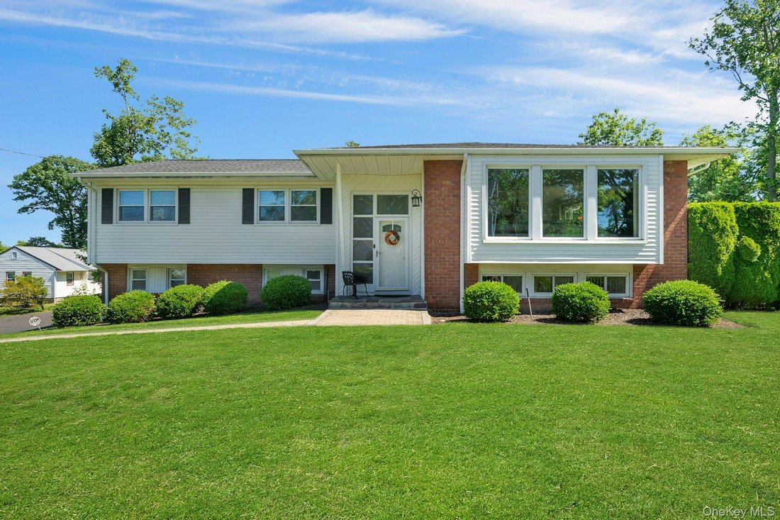 House in New Rochelle, New York, United States 1 - 18125804