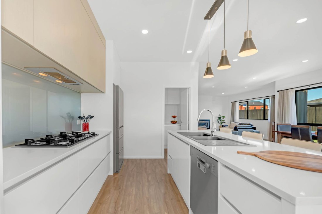 House in Beachlands, Auckland, New Zealand 5 - 18452414