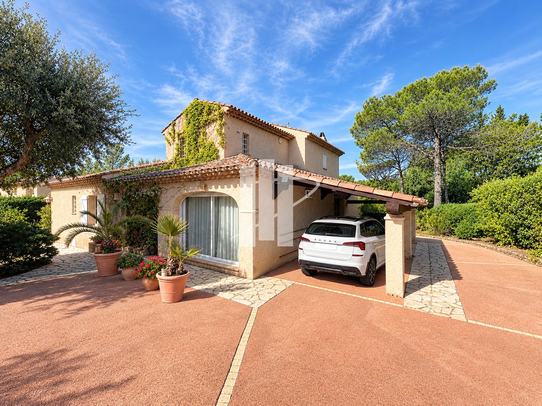 House in Le Dramont-Agay-Anthéor-Le Trayas, Saint-Raphaël, France 4 - 18970674