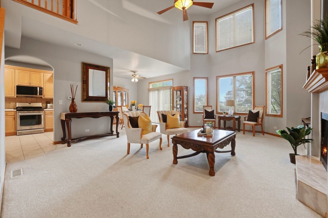 Townhouse in Roselle, Illinois, United States 3 - 18965310