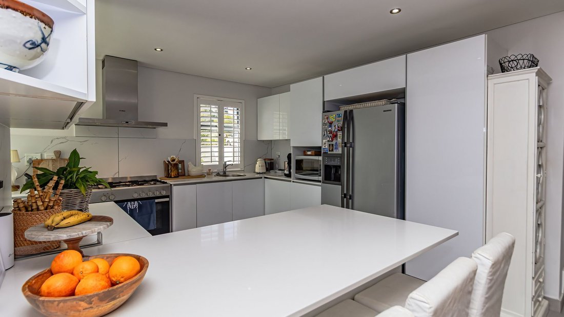 House in Strand, Helderberg, Cape Town 5 - 18972438