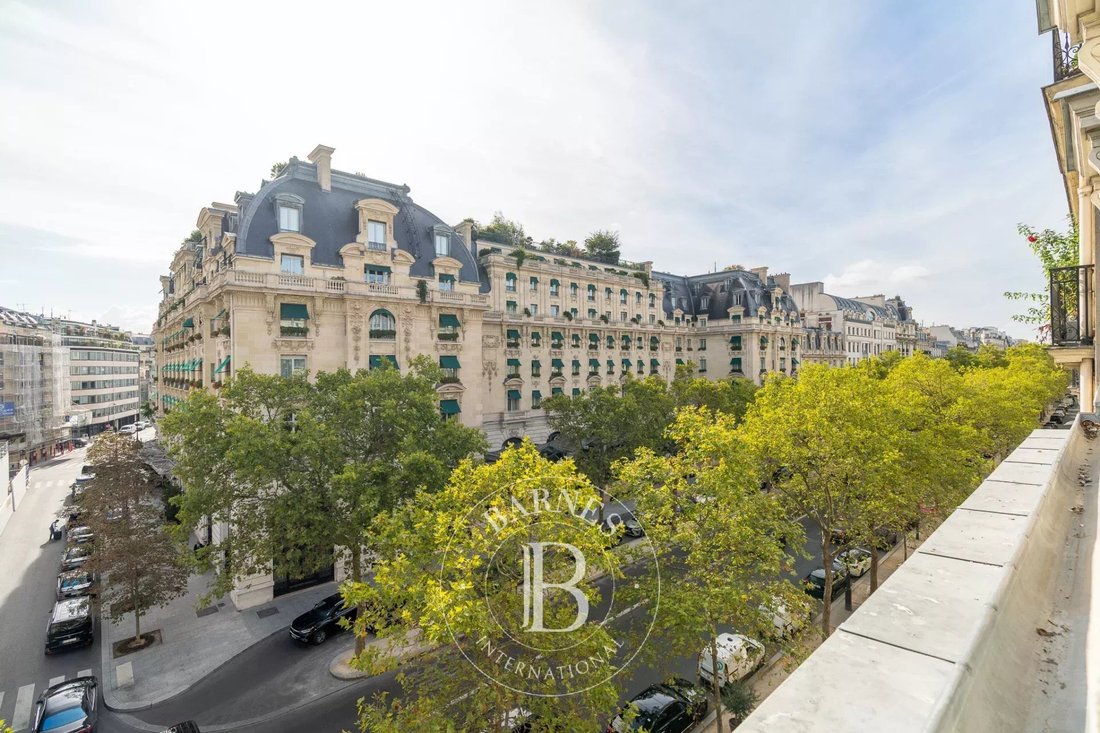 Apartment in Chaillot, Paris 16e Arrondissement, Paris 2 - 18965690
