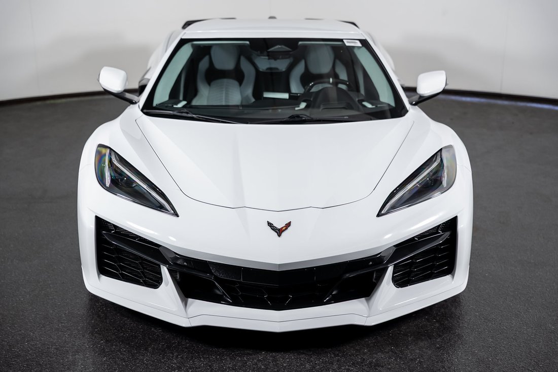 Cabriolet in Pompano Beach, FL, United States 4 - 18668281