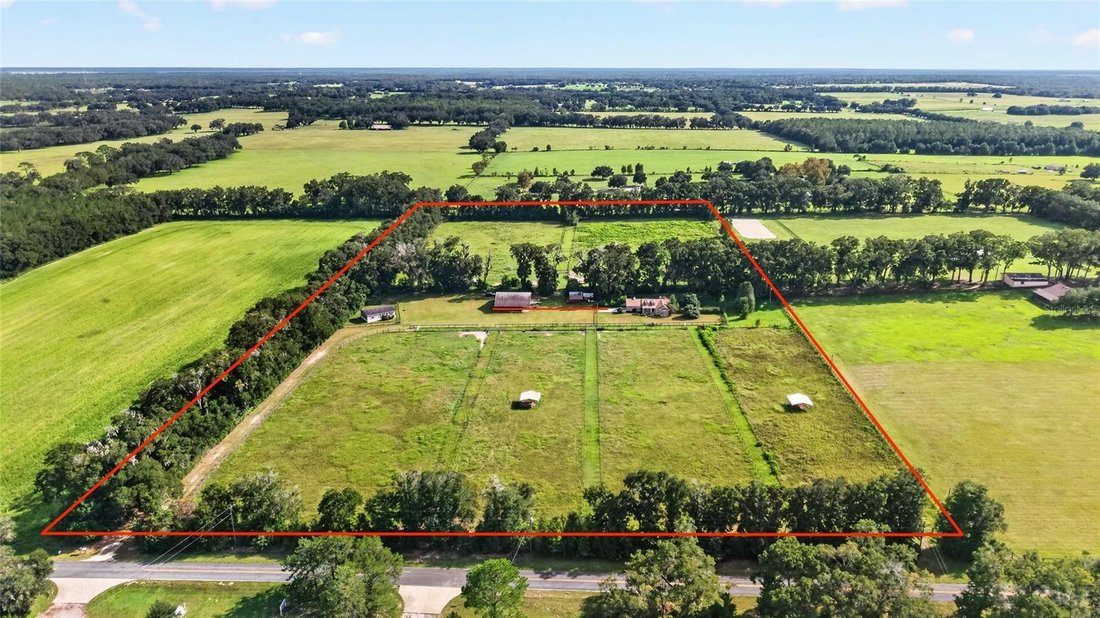 Farm Ranch in Dunnellon, Florida, United States 2 - 18969001