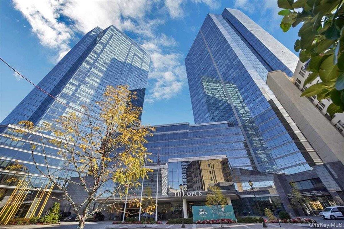 Condo in White Plains, New York, United States 1 - 18972787