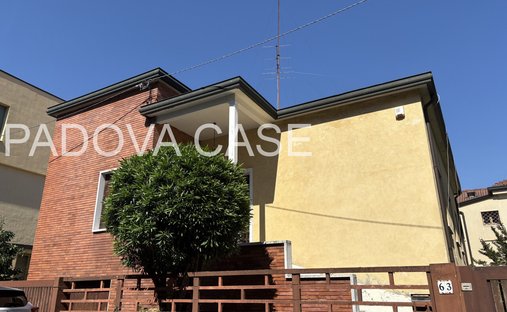 House in Portello - Ospedali, Padua, Italy 1