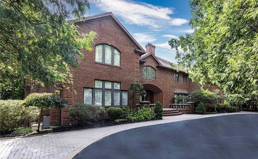 House in Fayetteville, New York, United States 1