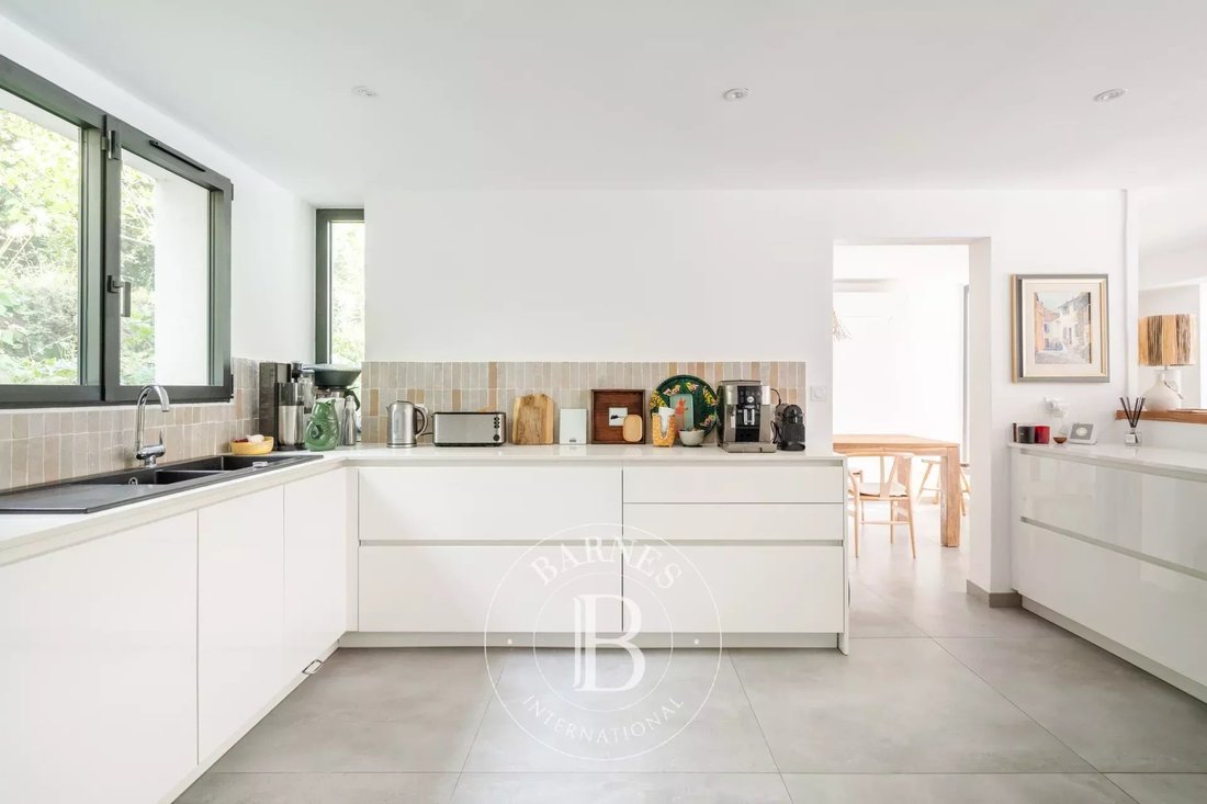 House in Grande Couronne, Cassis, France 4 - 18976525