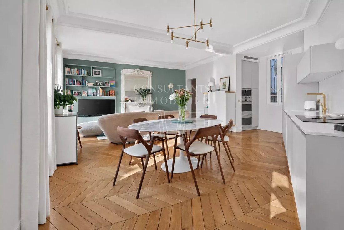 Apartment in Muette Sud, Paris 16e Arrondissement, Paris 2 - 18977767