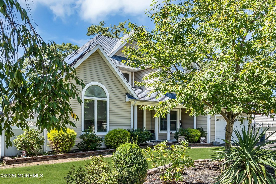 House in Toms River, New Jersey, United States 2 - 18978939