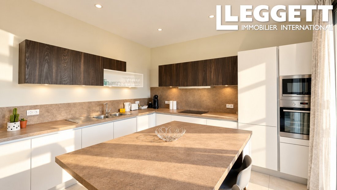 Apartment in Cannes, Provence-Alpes-Côte d'Azur, France 2 - 18630211