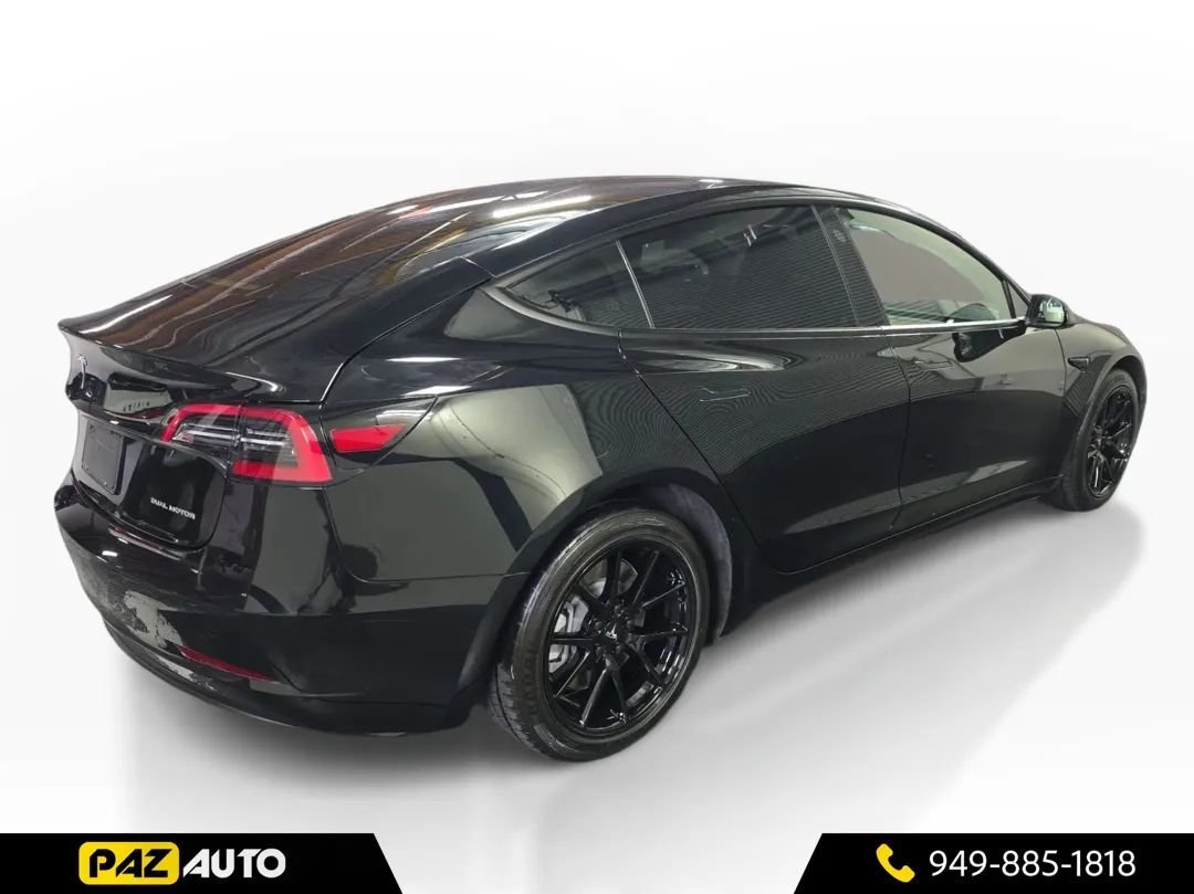 Sedan in Laguna Hills, CA, United States 5 - 18971620