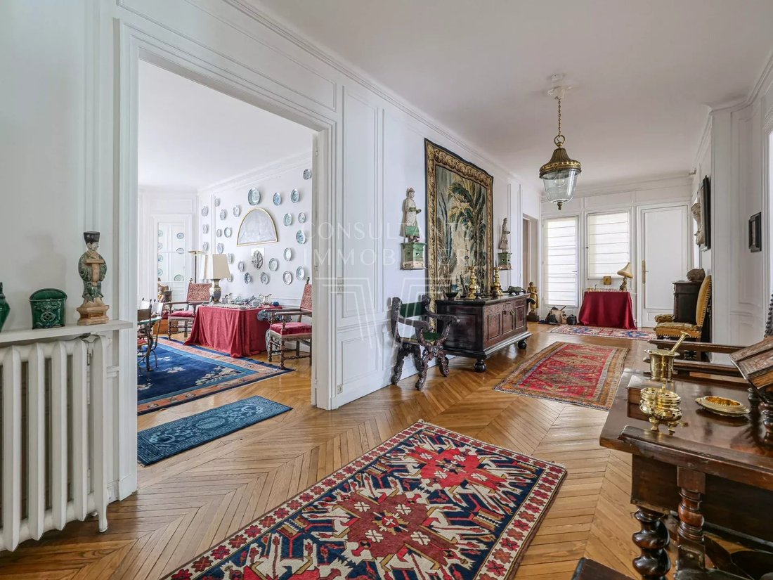 Apartment in Porte Dauphine, Paris 16e Arrondissement, Paris 5 - 18965245