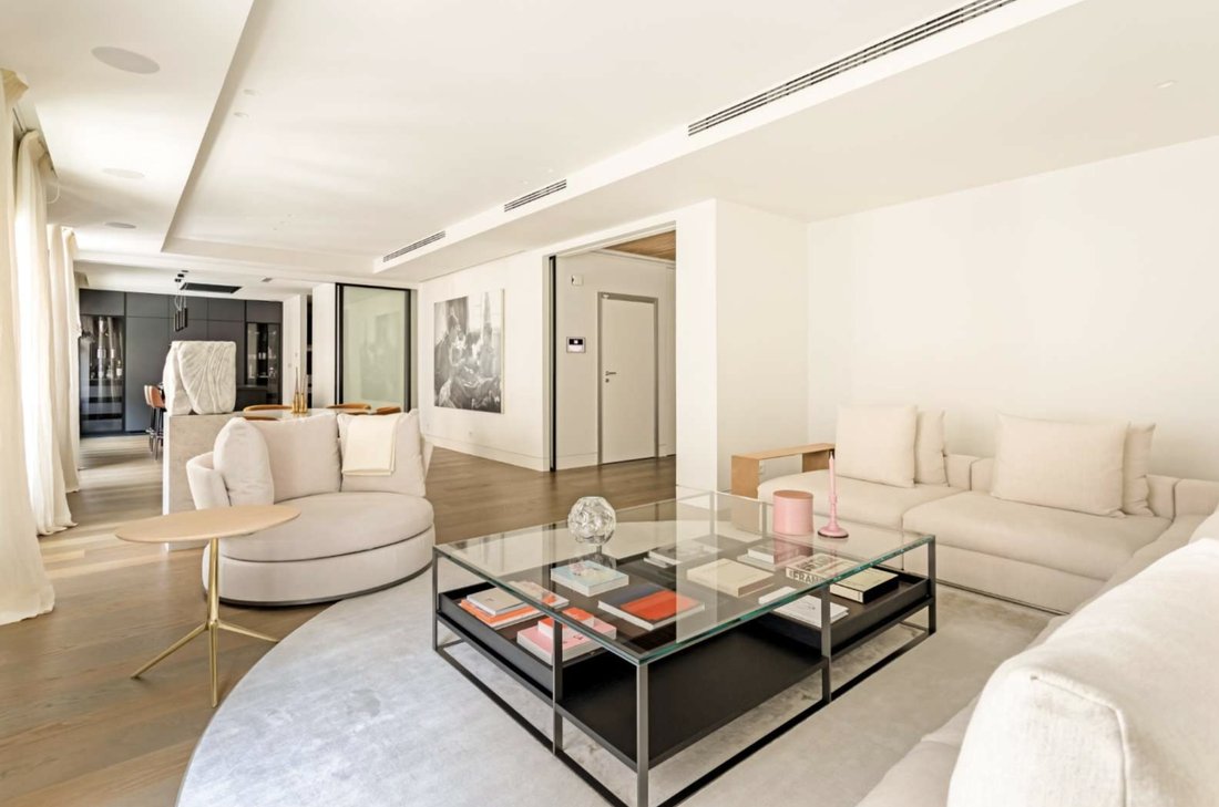 Apartment in Retiro, Madrid, Spain 5 - 18979625