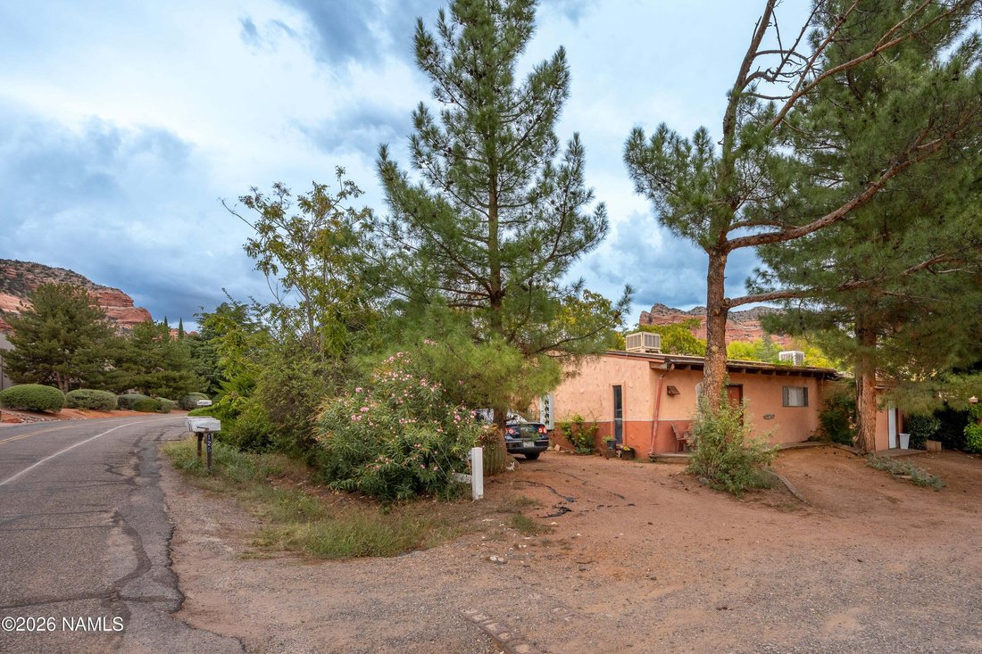 Sedona, Arizona, United States 1 - 18977458