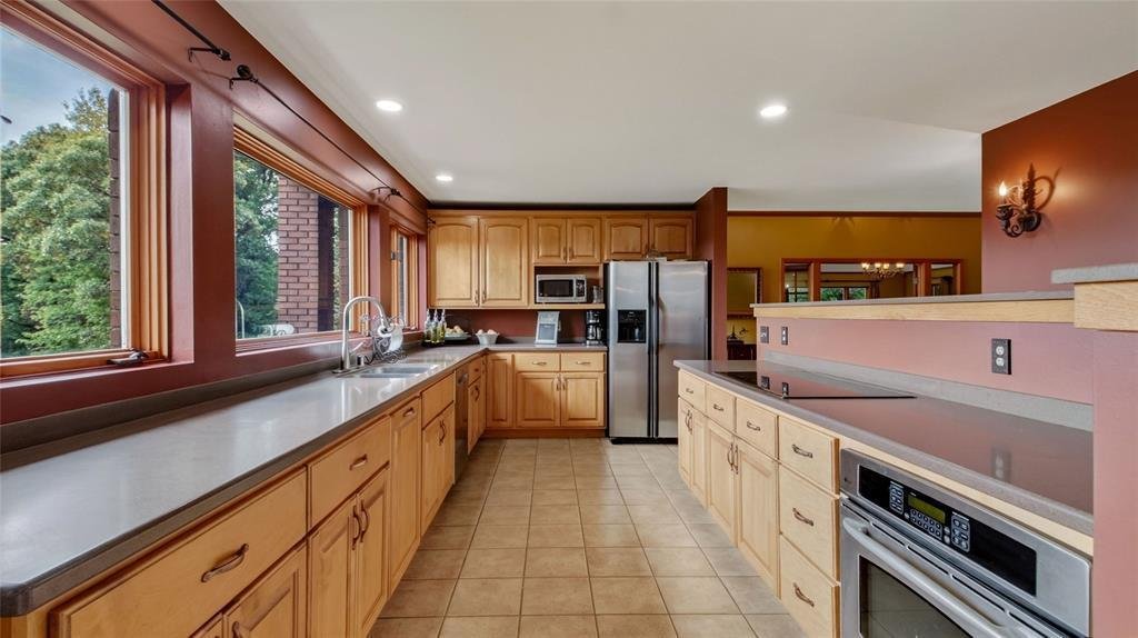 House in Eau Claire, Wisconsin, United States 2 - 18969533