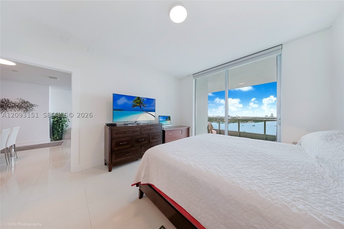 Condo in Miami, Florida, United States 1 - 18969831