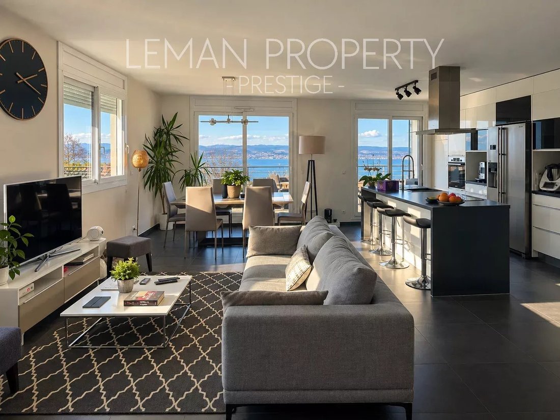 Apartment in Evian-les-Bains, Auvergne-Rhône-Alpes, France 1 - 15831292