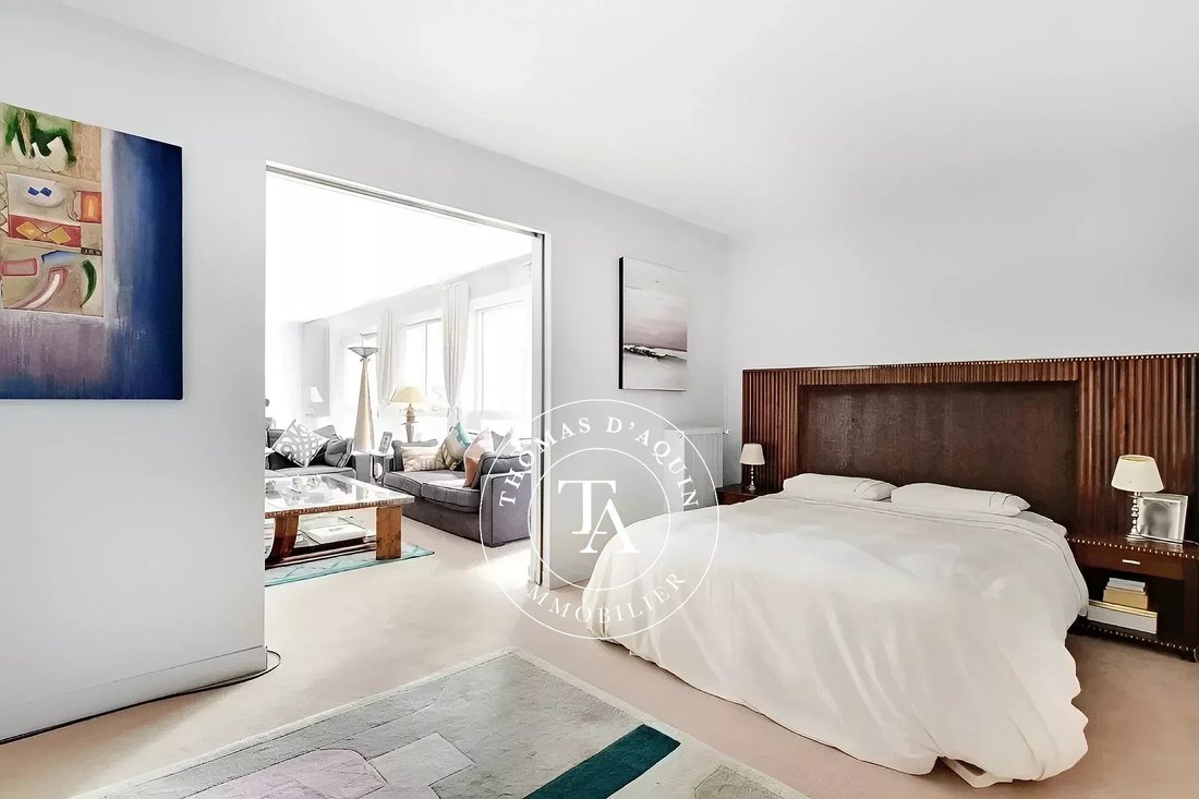 Apartment in Invalides, Paris 7e Arrondissement, Paris 2 - 17753178