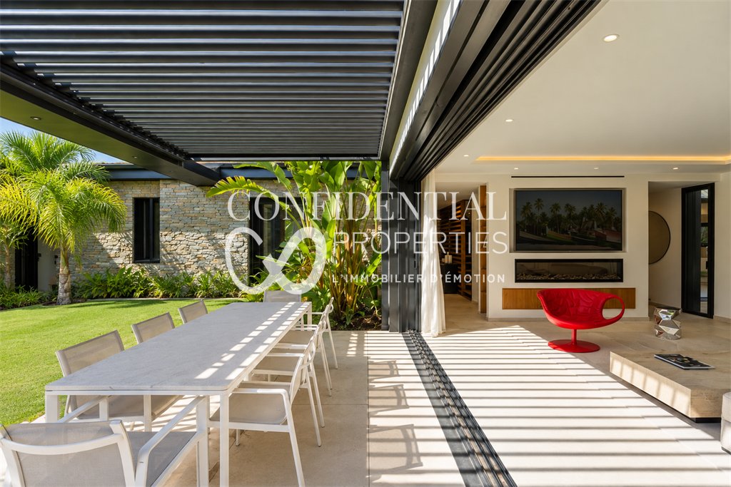 House in Ville-Les Saquedes-Le Bouillonnet, Sainte-Maxime, France 2 - 16834642