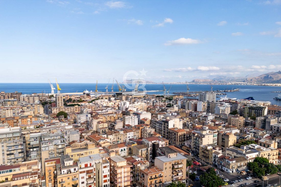 Apartment in Fair Zone, Palermo, Italy 1 - 18972555