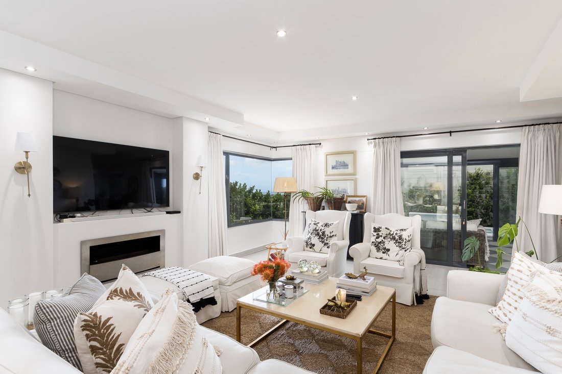 Country House in Strand, Helderberg, Cape Town 4 - 18972430
