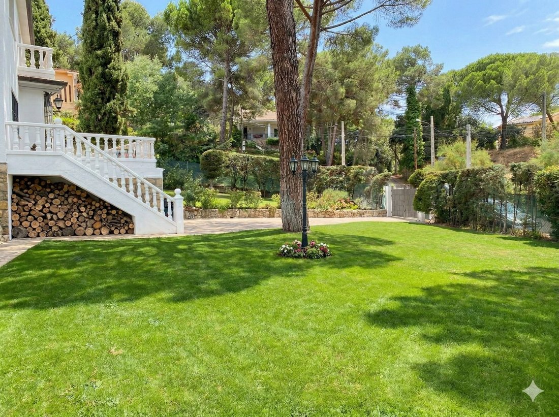 Chalet in San Martin de Valdeiglesias, Comunidad de Madrid, Spain 1 - 18971434