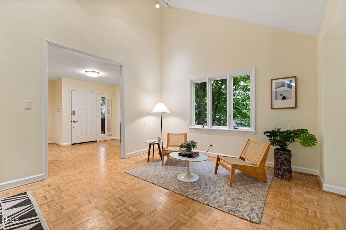 Townhouse in Chapel Hill, North Carolina, United States 5 - 18970089