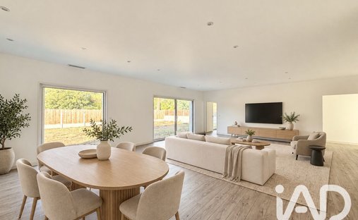 House in Audenge, Nouvelle-Aquitaine, France 1